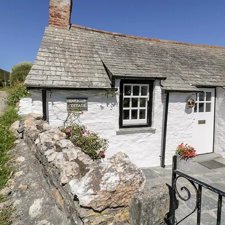 Holiday home Harbour Boscastle